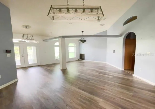 4th image of 259 Norwalk Cir, Eagle Lake, FL 33839 | MLS# S5150053