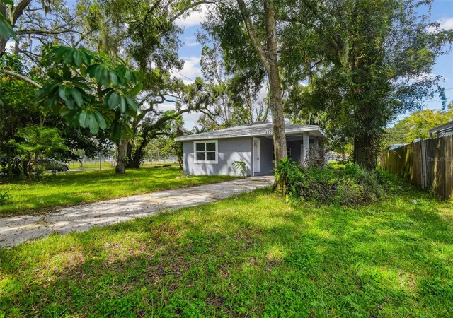 3rd image of 6502 N 31St St, Tampa, FL 33610 | MLS# TB8509362