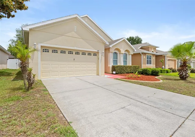 4th image of 699 Winthrop Dr, Spring Hill, FL 34609 | MLS# OM724851