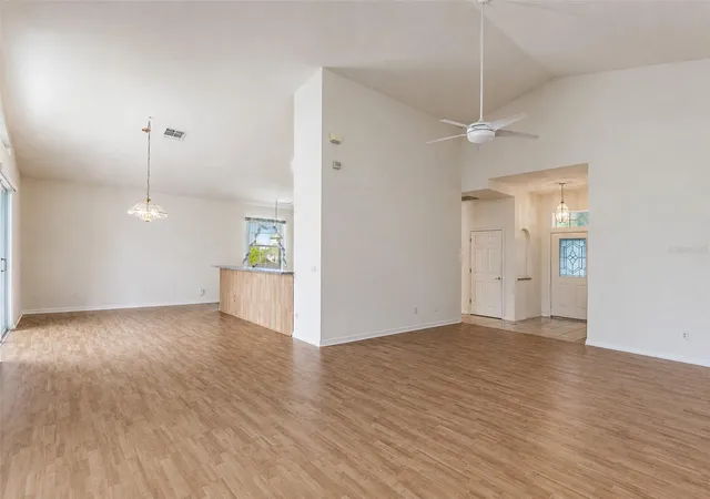 4th image of 4215 Greenwich Ct, Clermont, FL 34711 | MLS# G5112455
