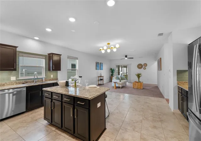 Photo 4 of Single family home for sale at 880 NW 251st Drive, Newberry, FL 32669 | MLS# GC540387 | Listing updated on 2026-09-23