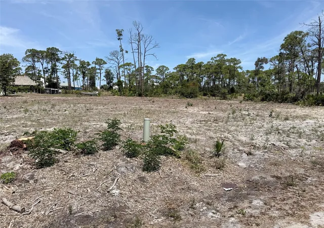 5th image of 1890 Virginia Ave, Englewood, FL 34223 | MLS# N6144366