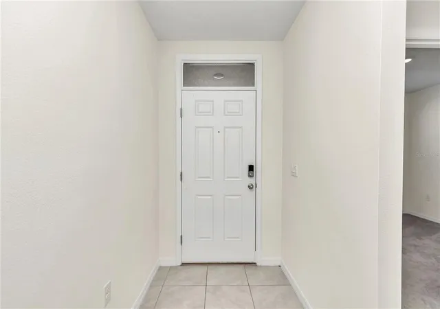 5th image of 27 Hickory Course Ln, Ocala, FL 34472 | MLS# OM724861