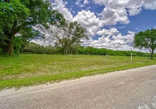 Photo 4 of Land for sale at 11710 Meadowdale Dr, Tampa, FL 33625 | MLS# TB8509413 | Listing updated on 2026-10-01