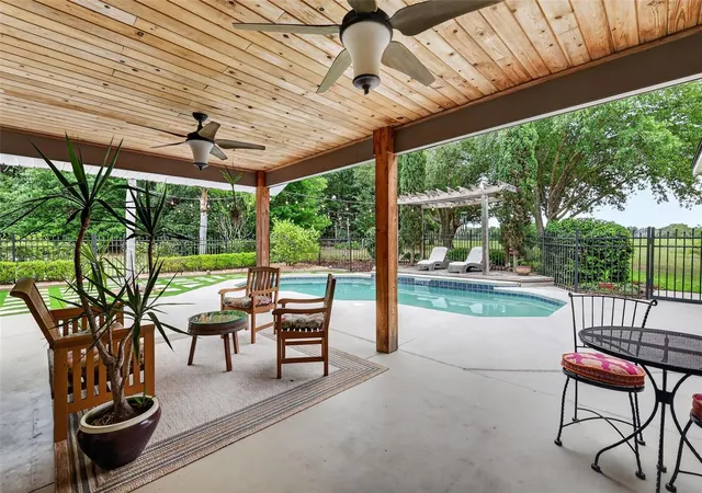 3rd image of 20514 Bill Collins Rd, Eustis, FL 32736 | MLS# G5112461