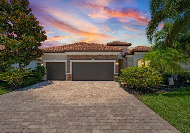 Photo 1 of Single family home for sale at 13211 Ramblewood Trl, Bradenton, FL 34211 | MLS# A4693901 | Listing updated on 2026-10-12