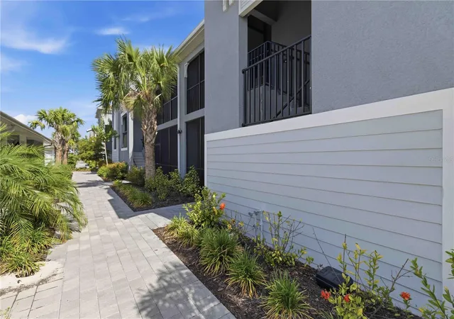 5th image of 17475 Opal Sand Dr #207, Venice, FL 34293 | MLS# A4693902