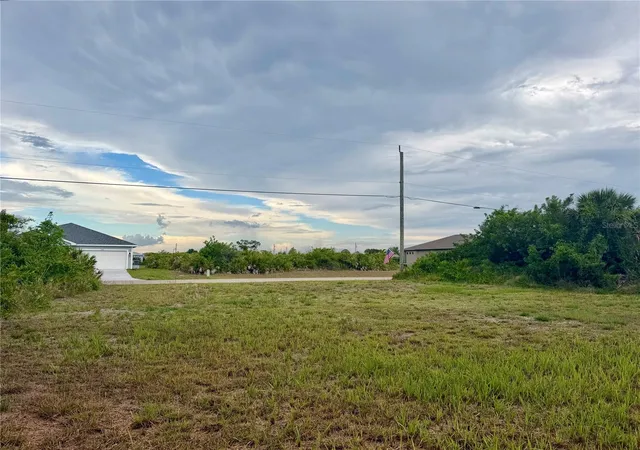 Photo 3 of Land for sale at 171 Wright Dr, Rotonda West, FL 33947 | MLS# D6147494 | Listing updated on 2026-05-20