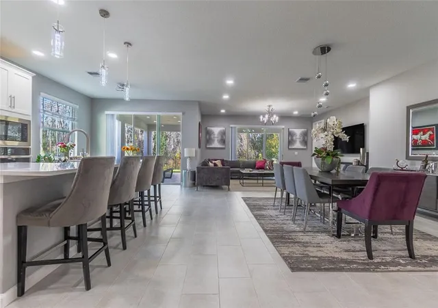 4th image of 5055 Shady Pines Dr, Saint Cloud, FL 34772 | MLS# S5150074