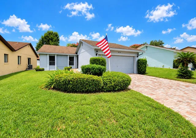 Photo 1 of Single family home for sale at 4114 Fishermans Landing, Winter Haven, FL 33884 | MLS# L4961951 | Listing updated on 2026-10-29