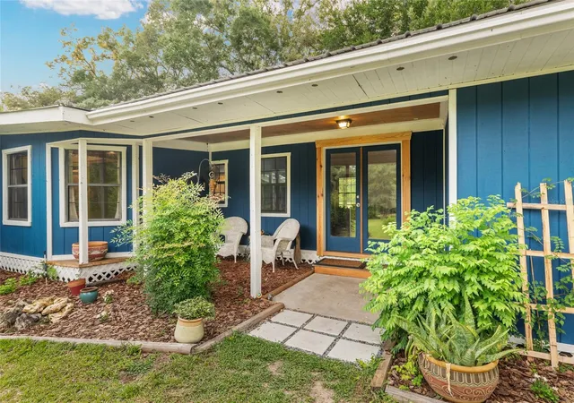 3rd image of 4912 Nw 170Th St, Alachua, FL 32615 | MLS# GC540388