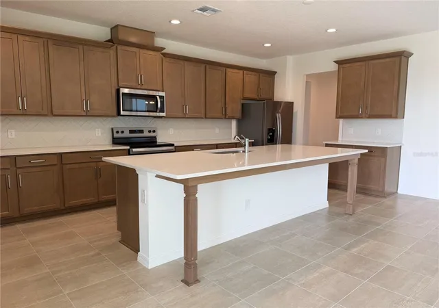 image of 756 Farfields St, Deland, FL 32724 | MLS# O6408545