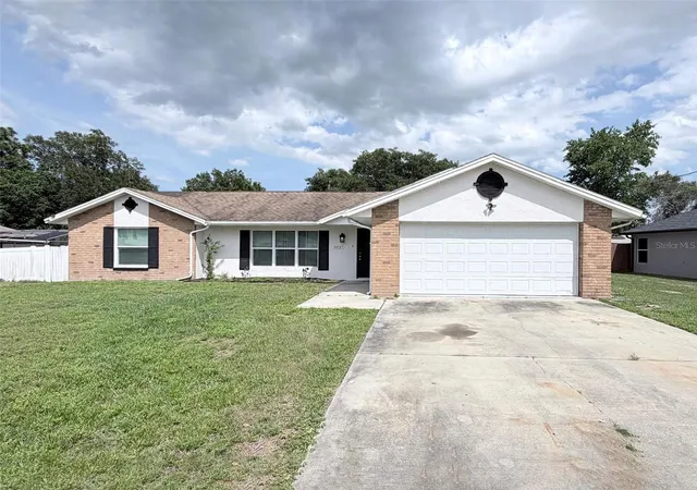 Homes for sale in Deltona, FL | 3237 London Ave, Deltona, FL 32738 | MLS# O6408566