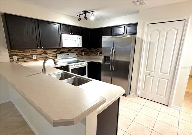 5th image of 692 Seabrook Ct, ALTAMONTE SPRINGS, FL 32714