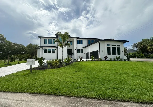 Homes for sale in Tampa, FL | 4706 W San Carlos St, Tampa, FL 33629 | MLS# TB8509490