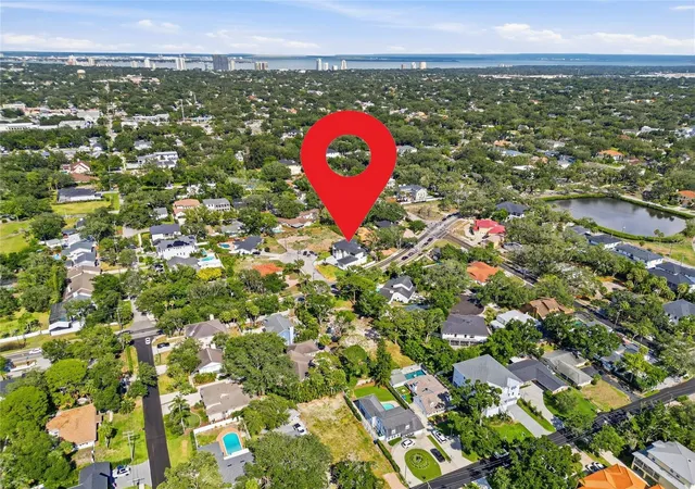 Homes for sale in Tampa, FL | 4706 W San Carlos St, Tampa, FL 33629 | MLS# TB8509490