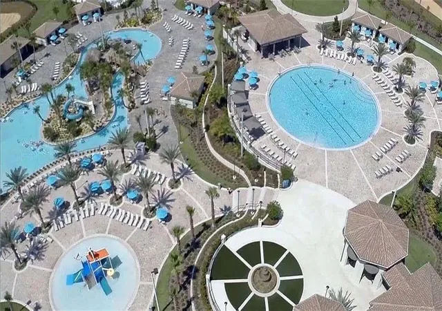 Photo 3 of Condo for sale at 811 Ocean Crse Ave #811, Davenport, FL 33896 | MLS# O6408573 | Listing updated on 2026-07-20