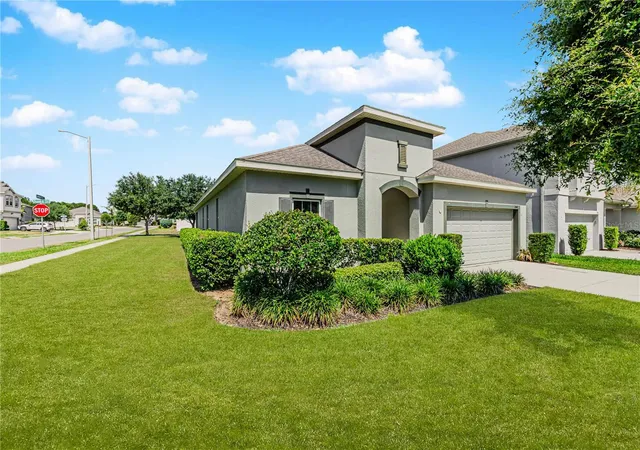 Photo 3 of Single family home for sale at 3040 Sanderling St, Haines City, FL 33844 | MLS# P4938745 | Listing updated on 2026-10-07