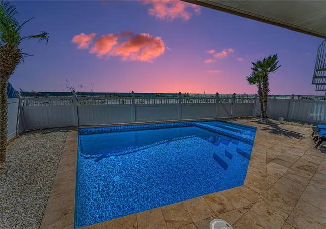 43rd image of 13303 Gulf Ln, Madeira Beach, FL 33708 | MLS# TB8509500