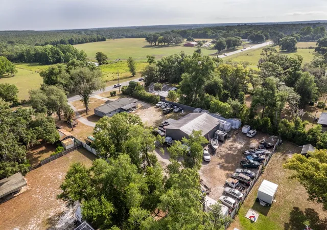 32nd image of 20024 State Road 44, Eustis, FL 32736 | MLS# G5112470
