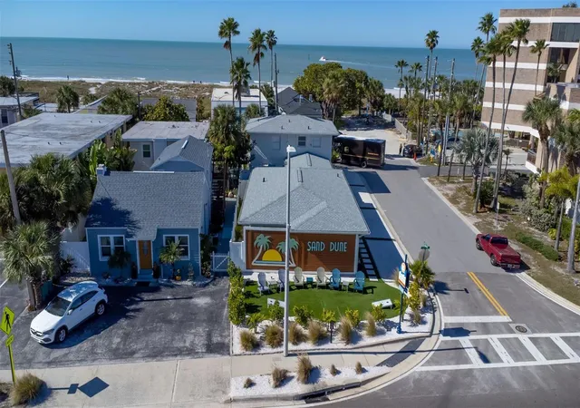 5th image of 12620 Gulf Blvd, Treasure Island, FL 33706 | MLS# TB8509511