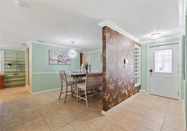 3rd image of 12352 83Rd Ave, Seminole, FL 33772 | MLS# TB8509512