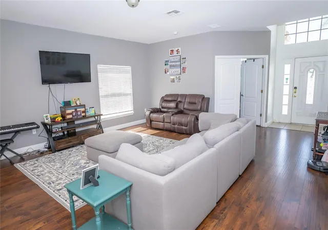 Photo 2 of Single family home for sale at 2268 Victoria Fls Dr, Orlando, FL 32824 | MLS# S5150090 | Listing updated on 2026-09-25