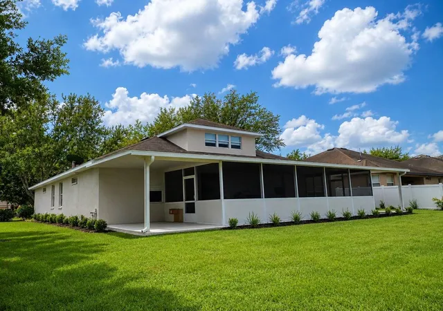 Photo 2 of Single family home for sale at 1124 Fennel Green Dr, Seffner, FL 33584 | MLS# TB8509515 | Listing updated on 2026-09-21