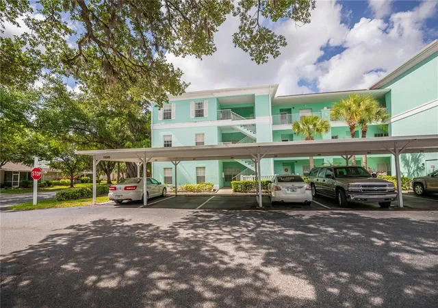 Listing Photo 2 - Condo for sale in building located at 19385 Water Oak Dr, PORT CHARLOTTE, FL 33948 - Unit #301