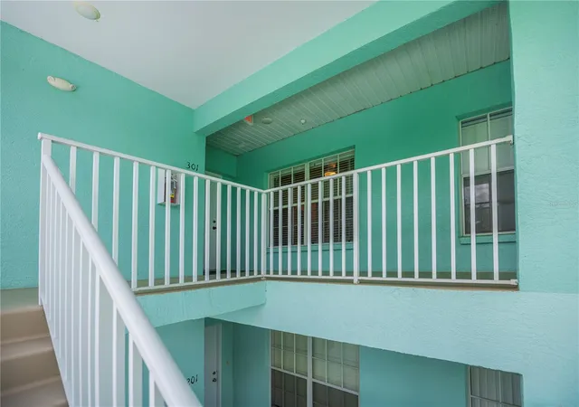 Listing Photo 4 - Condo for sale in building located at 19385 Water Oak Dr, PORT CHARLOTTE, FL 33948 - Unit #301