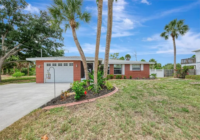 3rd image of 1460 Cortes Dr, Englewood, FL 34223 | MLS# N6144373