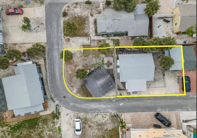 5th image of 137 91St Ave, Treasure Island, FL 33706 | MLS# TB8509537