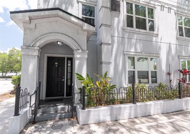 1st image of 202 E South St #1044, Orlando, FL 32801 | MLS# O6408599