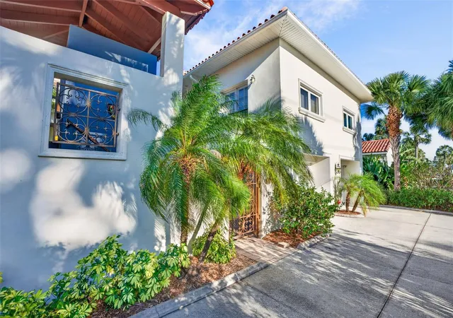 3rd image of 831 Mandalay Ave, Clearwater Beach, FL 33767 | MLS# TB8509543