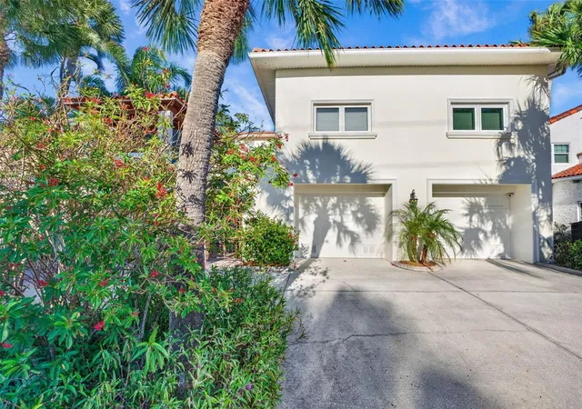 4th image of 831 Mandalay Ave, Clearwater Beach, FL 33767 | MLS# TB8509543