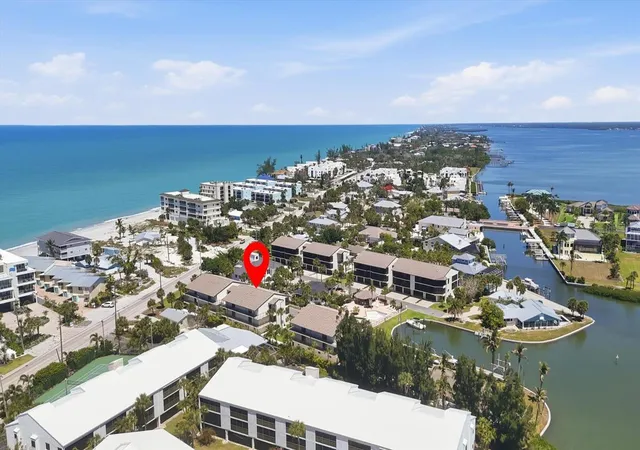 2nd image of 2729 N Bch Rd, ENGLEWOOD, FL 34223