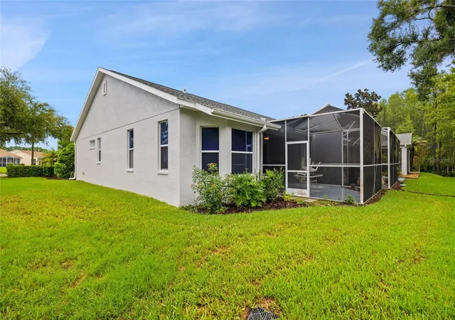 Photo 3 of Single family home for sale at 7245 Cleopatra Dr, Land O Lakes, FL 34637 | MLS# W7885847 | Listing updated on 2026-08-10