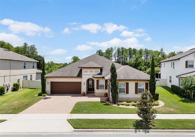 Photo 1 of Single family home for sale at 1692 Highbanks Cir, Winter Garden, FL 34787 | MLS# O6408620 | Listing updated on 2026-09-04