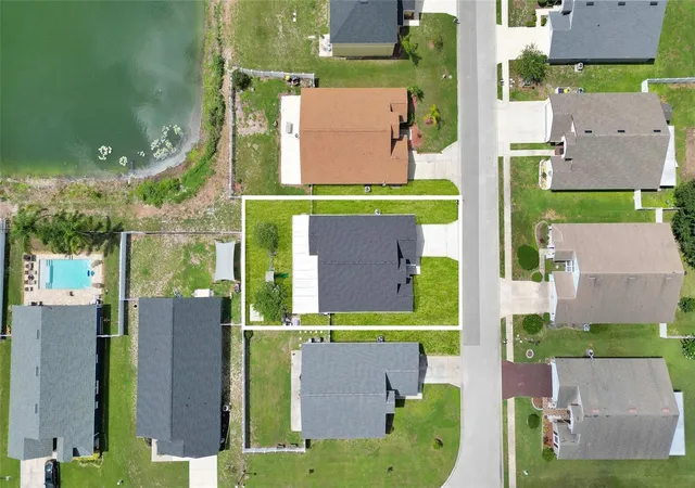 Photo 3 of Single family home for sale at 8335 Adele Rd, Lakeland, FL 33810 | MLS# O6408643 | Listing updated on 2026-10-30