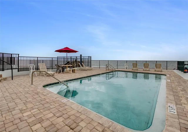Homes for sale in Daytona Beach, FL | 1404 N Atlantic Avenue, Daytona Beach, FL 32118 | Houzeo