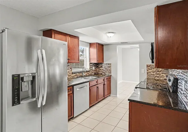 Photo 4 of Single family home for sale at 615 Thomas Jefferson Way, Orlando, FL 32809 | MLS# O6408682 | Listing updated on 2026-07-10