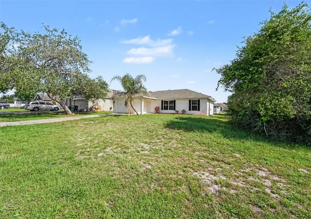 Homes for sale in Deltona, FL | 3156 Coventry St, Deltona, FL 32738 | MLS# O6408686