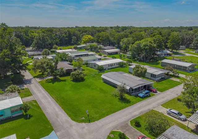 Homes for sale in Lake Panasoffkee, FL | Lot 45 Canal Ct, Lake Panasoffkee, FL 33538 | MLS# G5112499