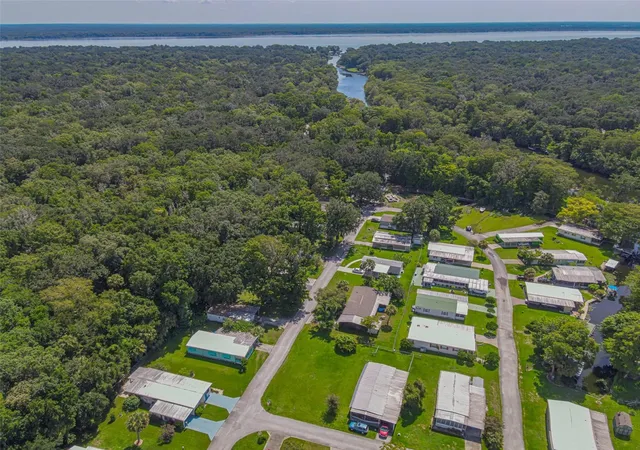 Homes for sale in Lake Panasoffkee, FL | Lot 45 Canal Ct, Lake Panasoffkee, FL 33538 | MLS# G5112499