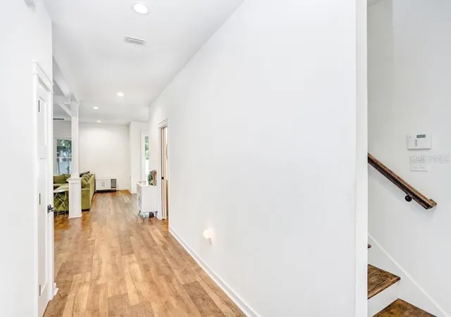 5th image of 920 E Shadowlawn Ave, Tampa, FL 33603 | MLS# TB8509680