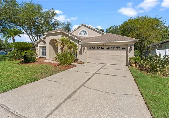 3rd image of 4761 Stonebriar Dr, Oldsmar, FL 34677 | MLS# TB8509685