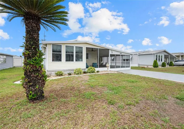 Photo 2 of Manufactured home for sale at 36650 Dina Dr, Zephyrhills, FL 33542 | MLS# TB8509697 | Listing updated on 2026-05-20