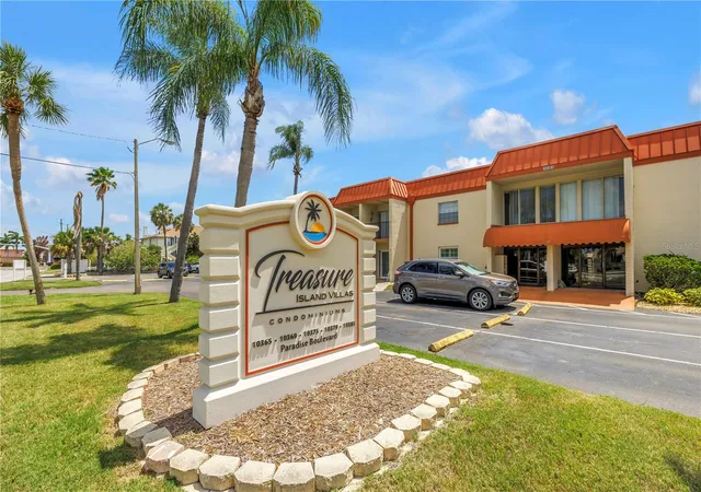 Homes for sale in Treasure Island, FL | 10375 Paradise Blvd #51, Treasure Island, FL 33706 | MLS# TB8509713