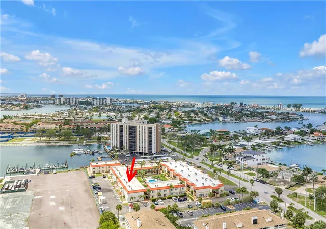 Homes for sale in Treasure Island, FL | 10375 Paradise Boulevard, Treasure Island, FL 33706 | Houzeo