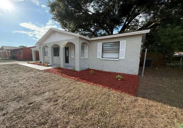 Photo 2 of Single family home for sale at 2065 Balfour Cir, Tampa, FL 33619 | MLS# TB8509717 | Listing updated on 2026-08-28